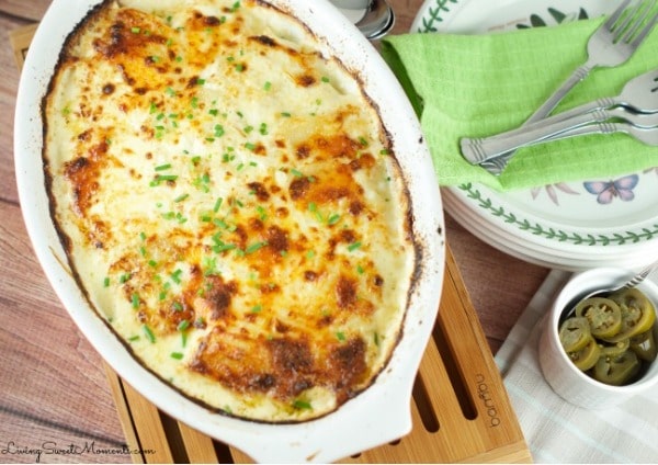 Potatoes Au Gratin With A Creamy Jalapeño Sauce | Living Sweet Moments