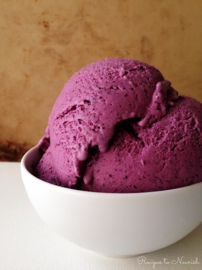 Blueberry Cheesecake Ice Cream | Recipes to Nourish