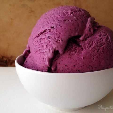 Blueberry Cheesecake Ice Cream