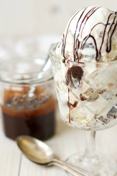 This Real Food Chocolate Fudge Sauce is so easy to make plus it's unbelievably delicious. Silky and rich, this heavenly chocolate fudge sauce is so much healthier than the store-bought stuff, and only takes 2 minutes to make! | Recipes to Nourish
