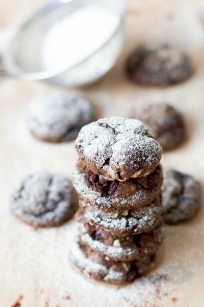 (ad) Paleo Sweet Beet Chocolate Crinkles are a fun twist on the classic holiday favorite! These healthier, grain free cookies have a delicious, crackly top and are full of dark chocolaty flavor with a hint of sweet earthy beets. | Recipes to Nourish